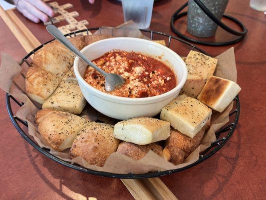 Marinara & Goat Cheese