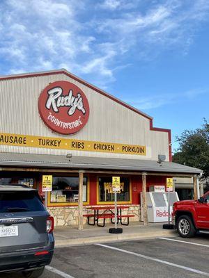 Rudy's has both a market to buy their products and a restaurant.