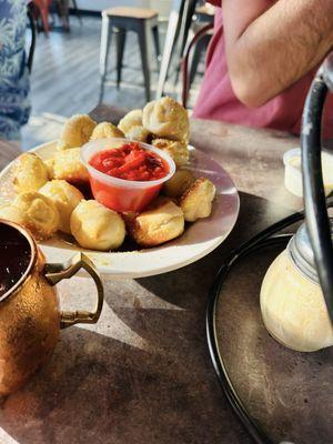 Garlic Knots