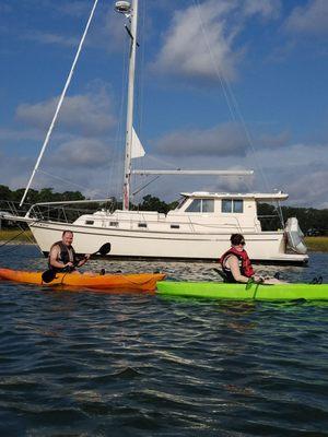 Check out the local sail boats and power boats in the Beaufort River going and coming back with the current.