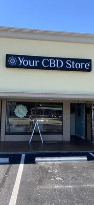 Your CBD Store Largo (store front)