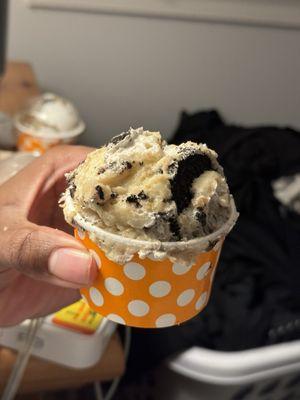 Oreo banana pudding (sample)