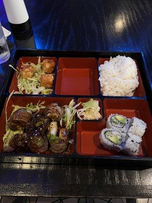 Umi Japanese Steakhouse Sushi & Bar