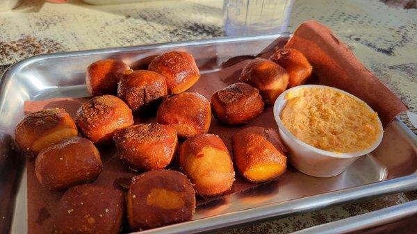 Pretzel nuggets and pimento beer cheese