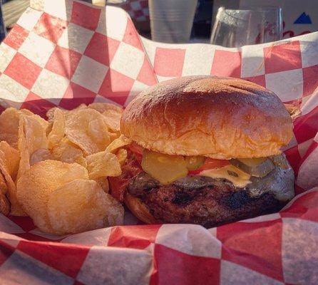 The burgers at Mama G's are consistently delicious.   * G's Burger - tomatoes, pickles add bacon, bleu cheese