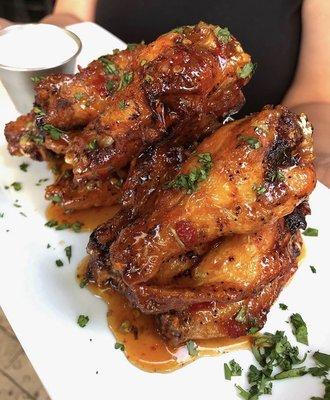 Honey sriracha wings