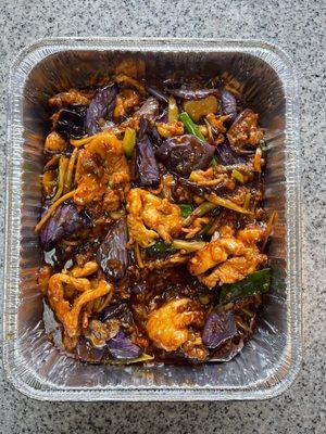 Small tray of Chicken with Eggplant