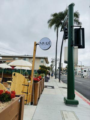 Muri Cafe Patio Seating