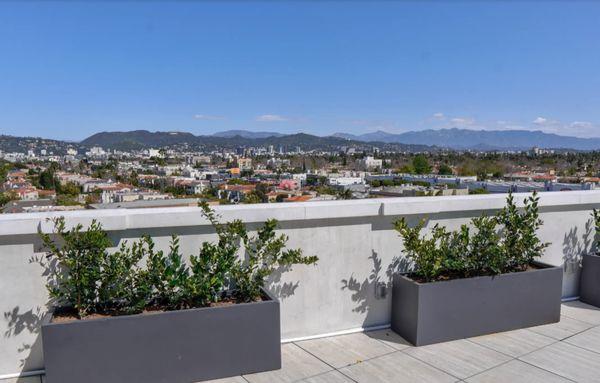 Rooftop with stunning views at Le Noble Apartments in La Brea, Los Angeles California.