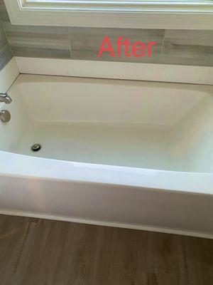 Post construction bath tub cleaning