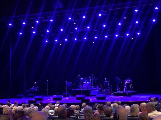 Stage pre-show view from orchestra center row P