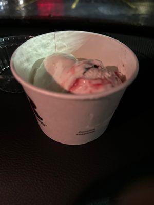 2 scoop sundae