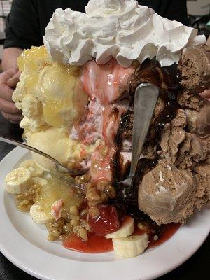 Banana Split Extraordinaire!!!!