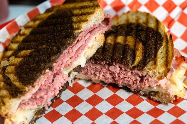 GUY's Reuben