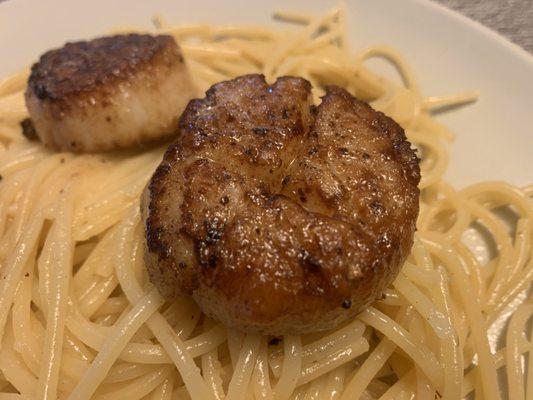 U-8 scallop, pan seared at home.