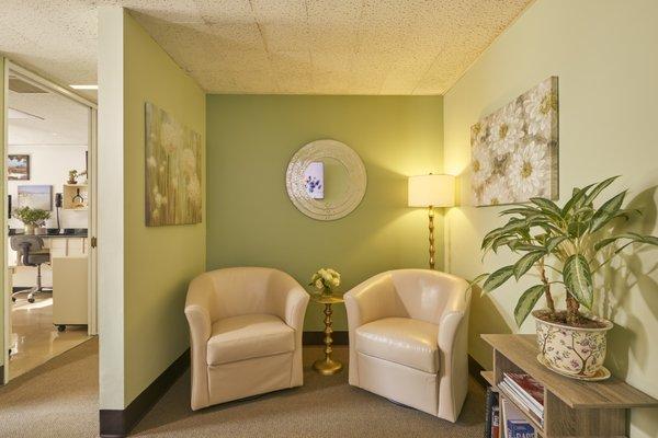 Rock Plaza Dental patient lounge