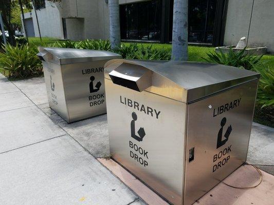 Book drop on south entrance