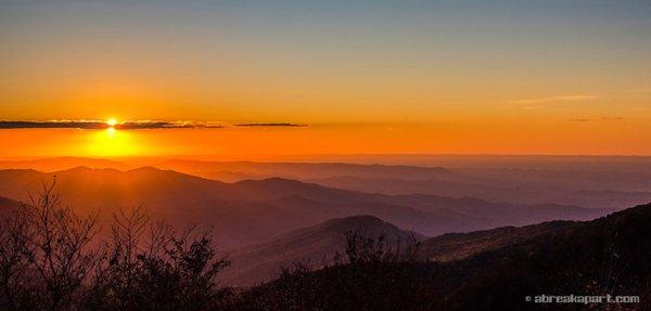 Another amazing sunset off the Cherohala Skyway in Tennessee one fine evening.