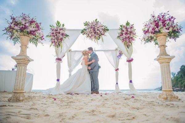 A Destination Wedding for this lovely couple in Thailand!