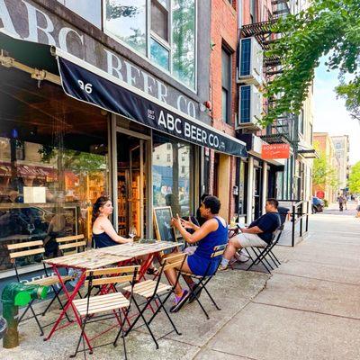 Summer sidewalk scene