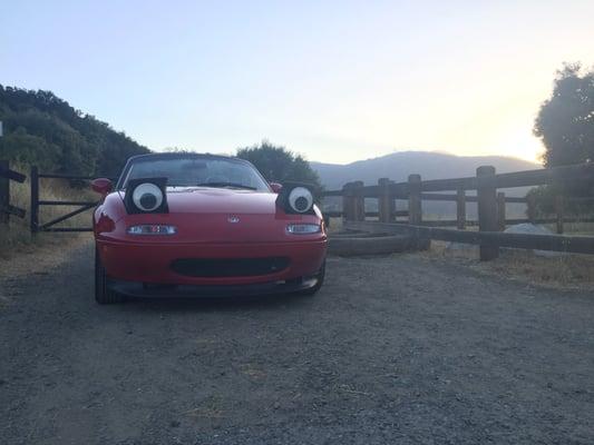 My Miata happy as can be atop the mountains on my first drive after getting a major oil leak fixed by Mike and his team.