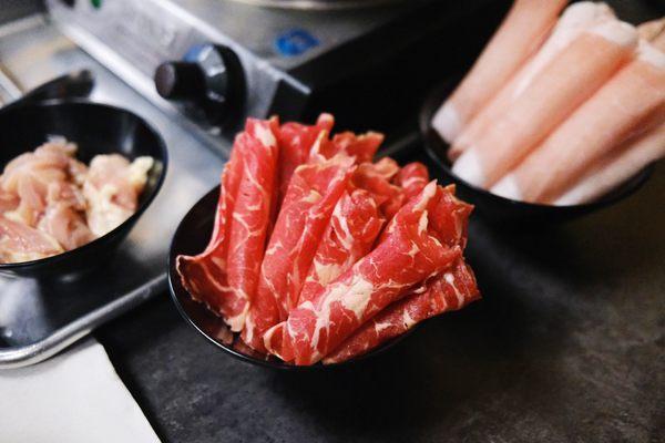 thinly sliced beef that cooks so fast