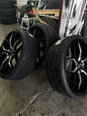 Tires rims provided here for cars trucks obs!