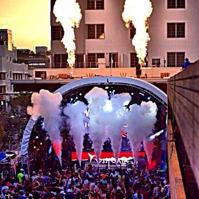 CO2 and Flames for AVICII at the SLS Hotel