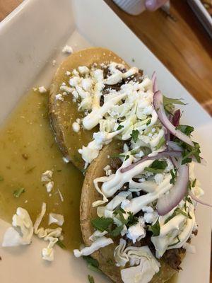 Pupusas de carnitas