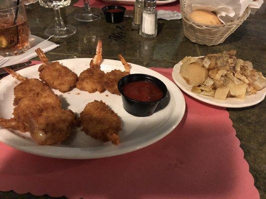 Shrimp with American fries