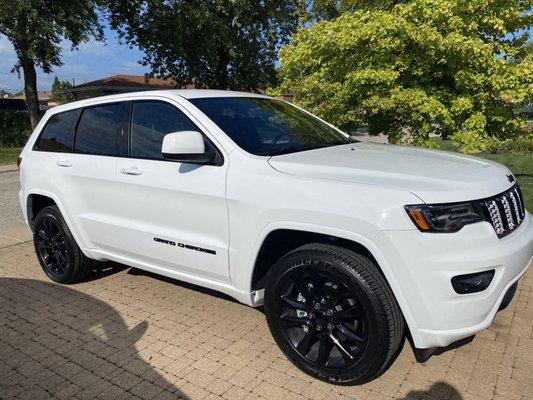 2020 Jeep Grand Cherokee Altitude