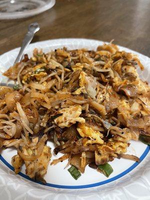 Chicken Pad Thai Lunch Special / take-home