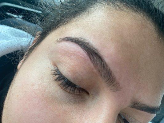 Eyebrow Threading (10 min)