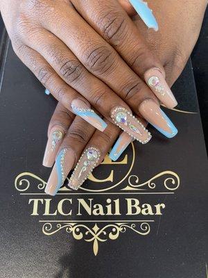 Kim TLC nail bar