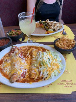 Chili Rellano, cheese enchilada, side of rice. Delicious.