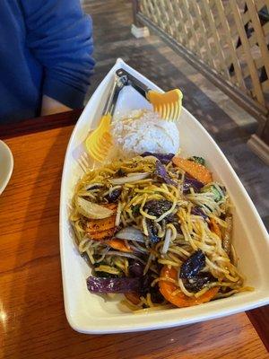 Delicious veggie yakisoba