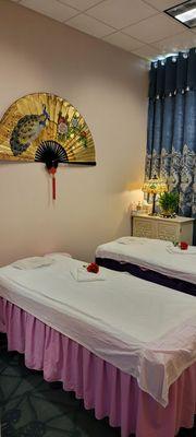 Couples Massage Therapy in Madison