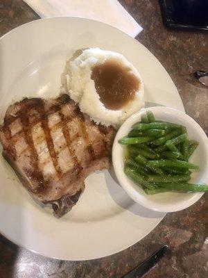 Grilled pork chop are always 1 of our favorite‼ this time 1 of the daily specials was chicken apple-jack. Is was great