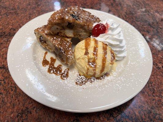 Homemade bread pudding