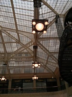 Interior view of the Rookery lobby in Chicago. The interior of this building was designed by Frank Lloyd Wright.