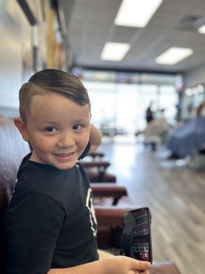 Dapper St. Barbershop