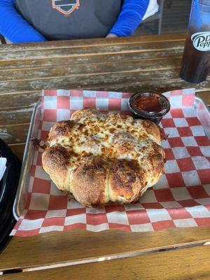 Cheesy Garlic Monkey Bread