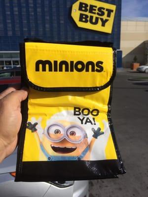 Free minions lunch bag!