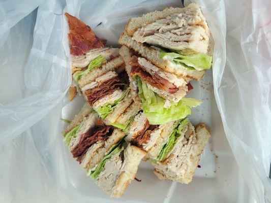 Club sandwich literally so big I couldn't fit it in my mouth. Sooo good.