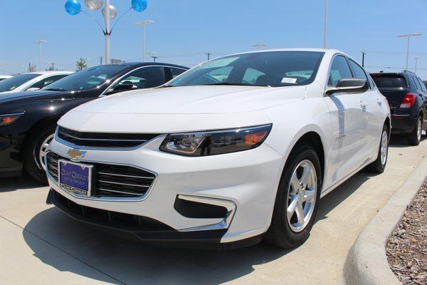 2018 Chevrolet Malibu white https://goo.gl/BZ4qCA