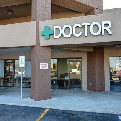 Medical Marijuana Doctors shouldn't be hard to find. Our patients appreciate the discrete, professional location we provide.