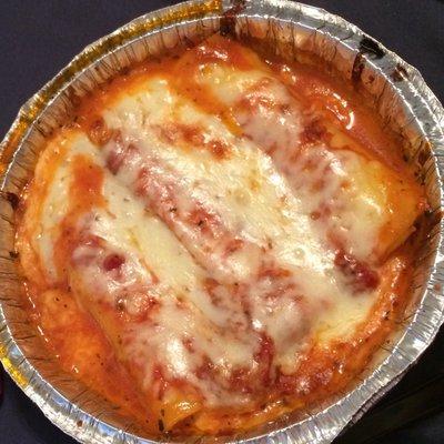 Cheese manicotti to-go