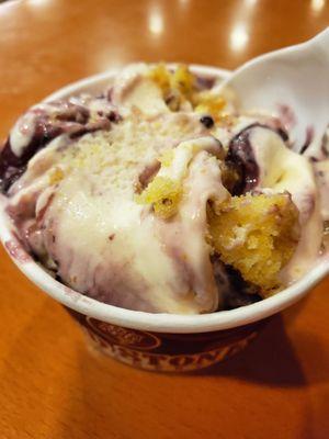 Honey cornbread and blackberry jam ice cream