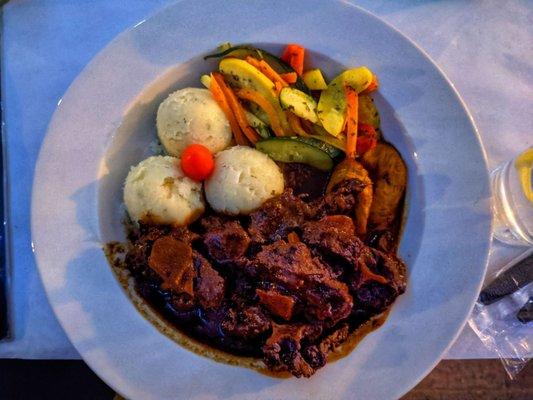 Braised Oxtail with Mashed potatoes instead of rice