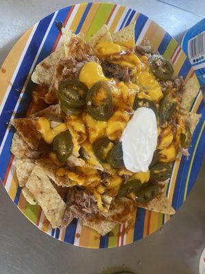 Loaded barbecue nachos